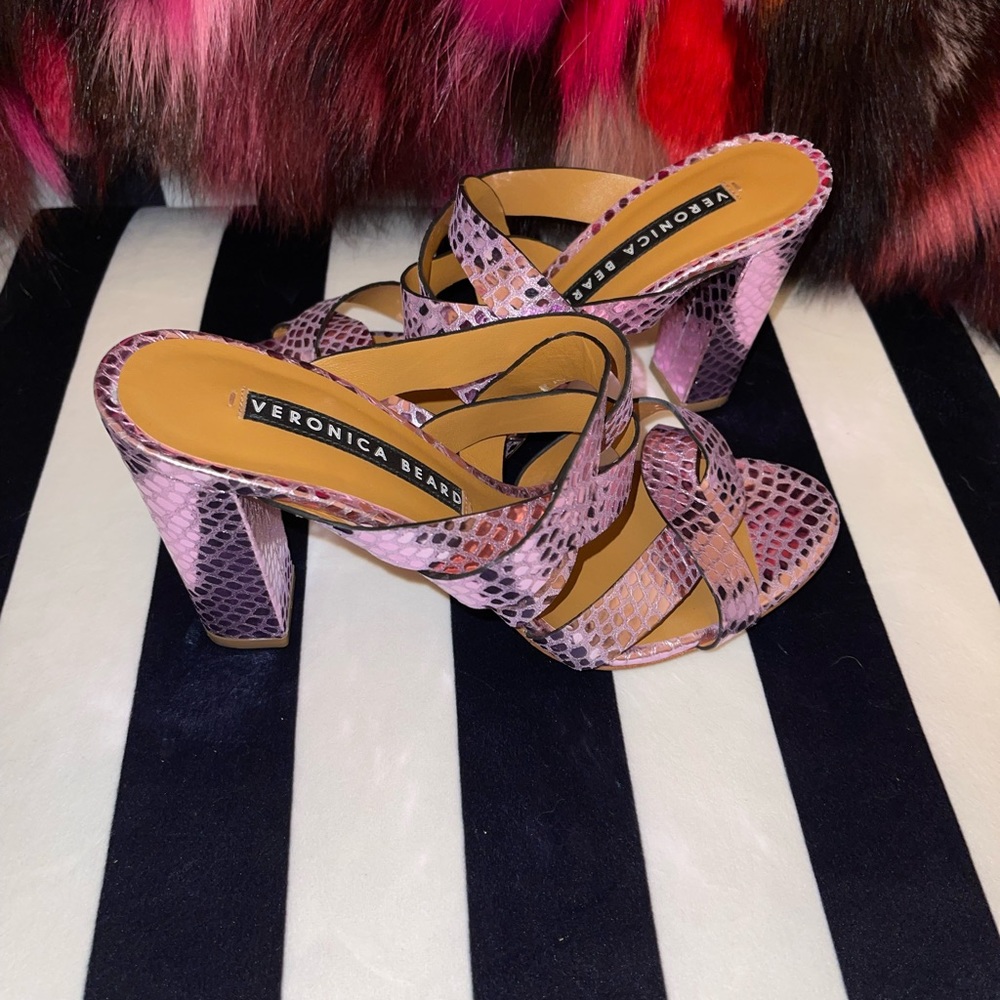 Veronica Beard heels